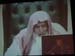 Sh.ibnu jibreen oo daawanaya sh. Yaasir oo u tarjumaya